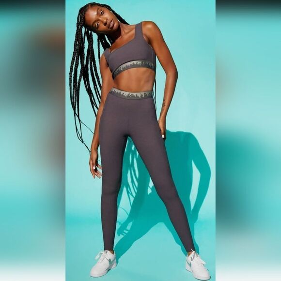 EleVen by Venus Williams Gray Full-Length Athletic Leggings - Picture 1 of 11